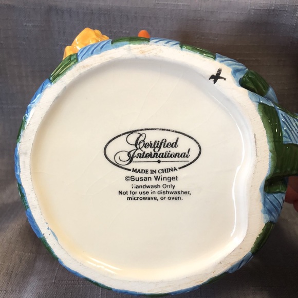 ⛄️SNOWMAN⛄️LARGE SIZED MUG by artist SUSAN WINGET. - Picture 3 of 4